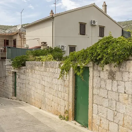Lena Apartment Komiža