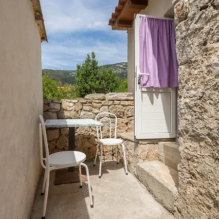 Lena Apartment Komiža