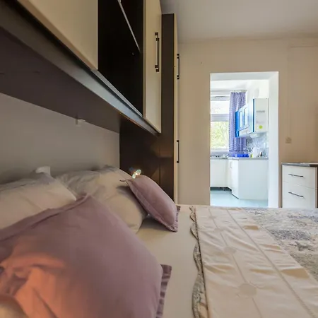 Lena Apartment