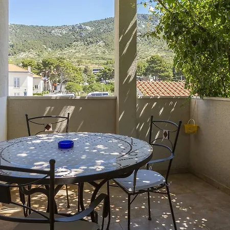 Appartement Lena Komiža